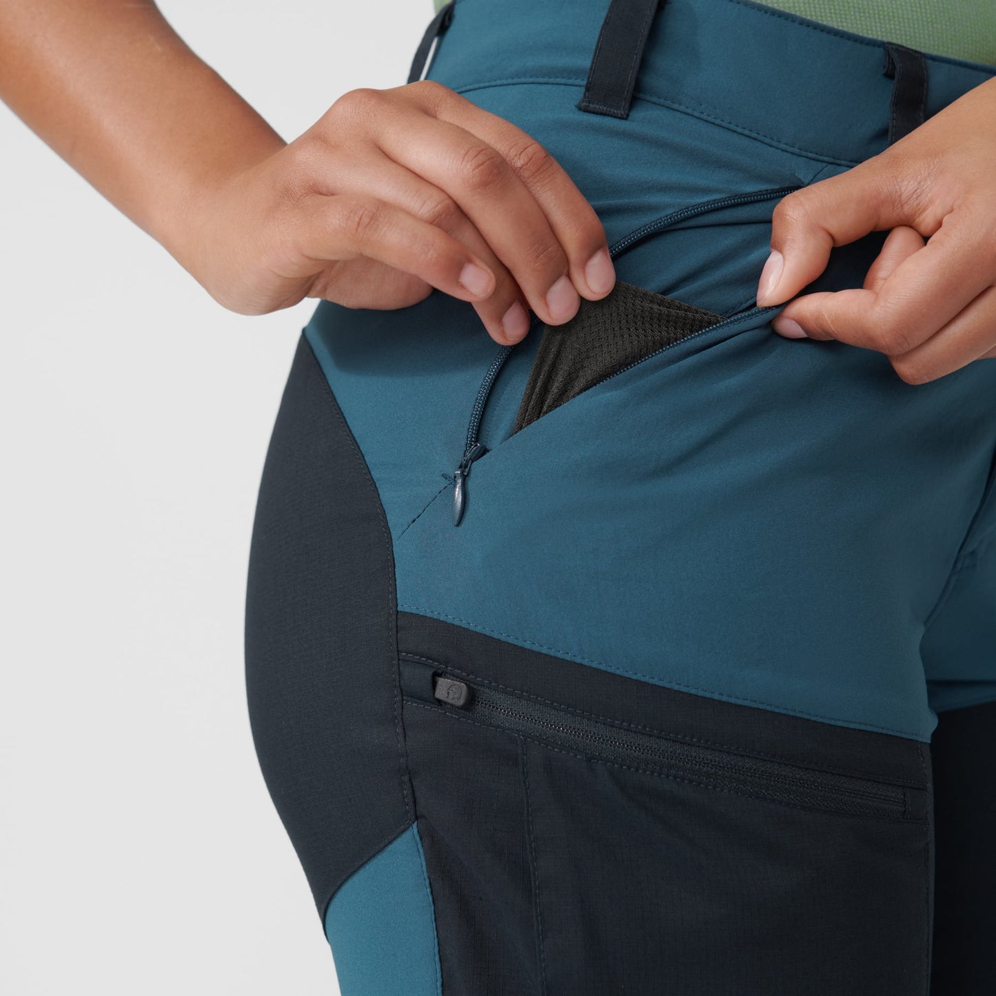 ABISKO MIDSUMMER ZIP OFF TROUSERS W - US 4117
