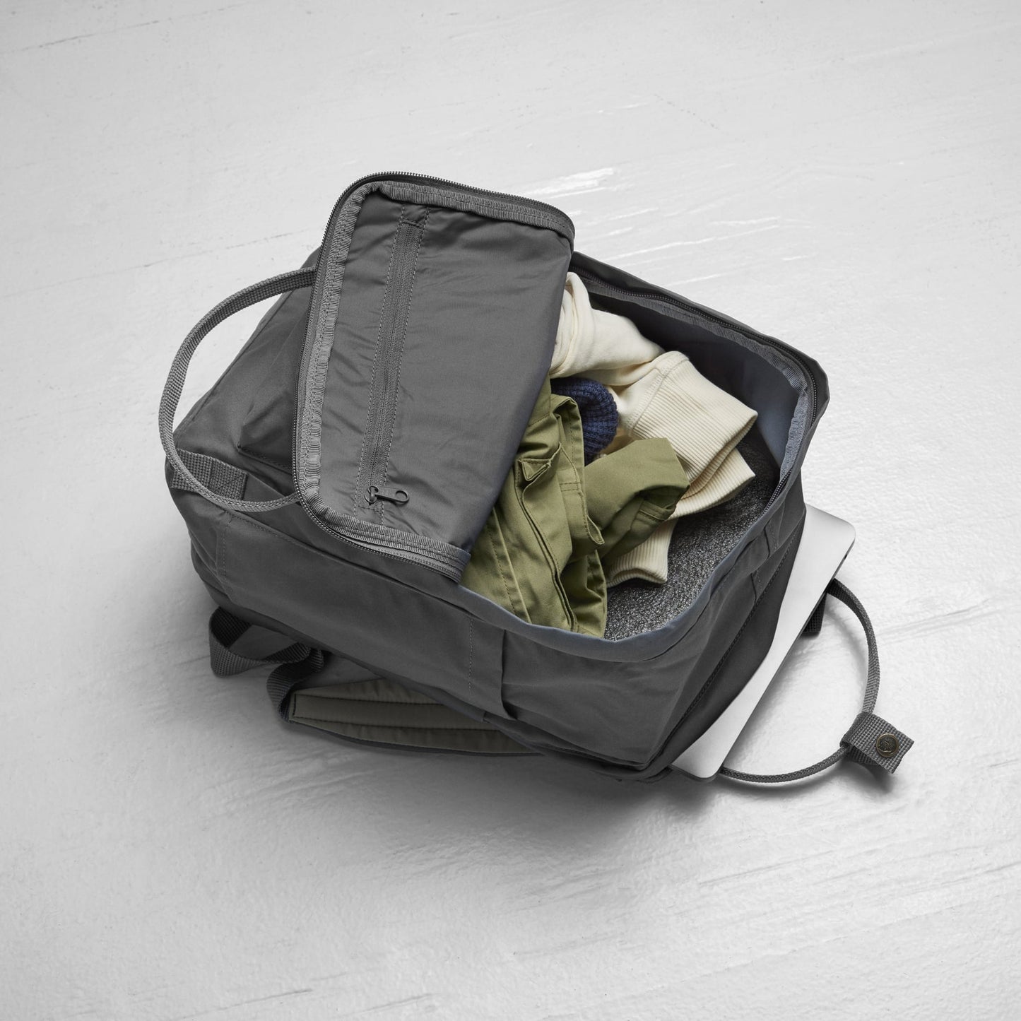 KÅNKEN LAPTOP 13 - US 5593