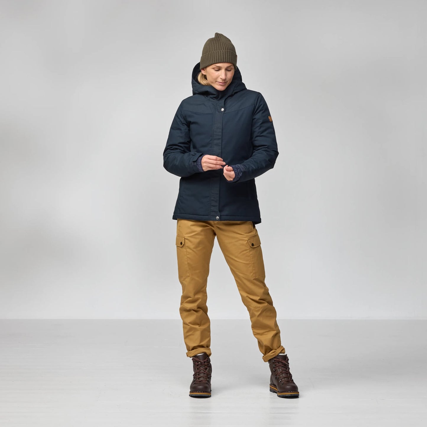 STINA PADDED JACKET W - US 6057
