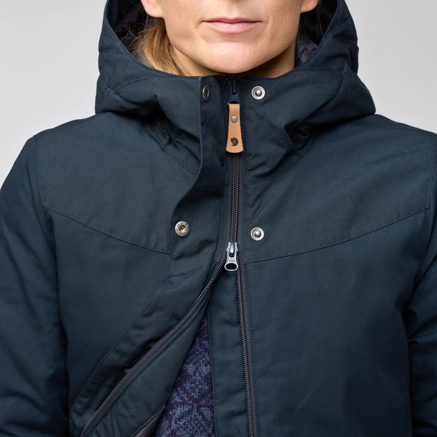 STINA PADDED JACKET W - US 3795
